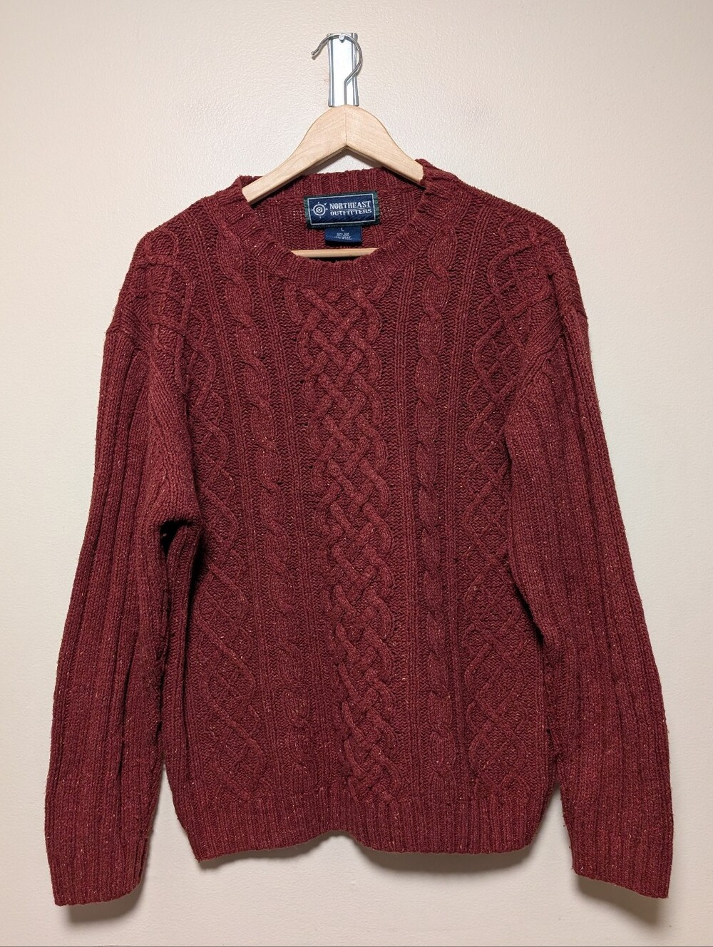Northeast Outfitters Silk Wool Cable Knit Sweater Large Dark Ruby Red